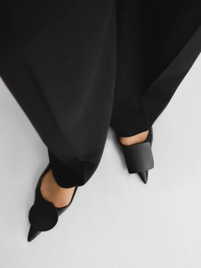 The Flat Duelo Slingbacks Black Women JACQUEMUS Shoes The Flat Duelo Slingbacks Black Women JACQUEMUS Shoes
