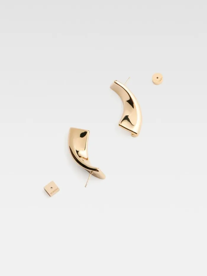 The J Earrings Light Gold Women JACQUEMUS Jewellery The J Earrings Light Gold Women JACQUEMUS Jewellery