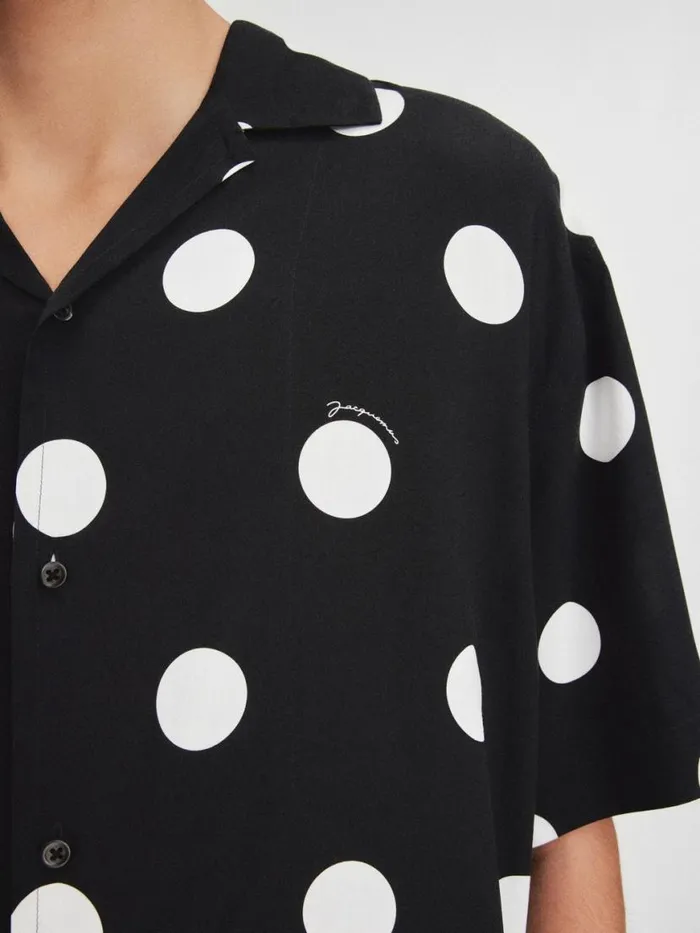 The Jean Shirt Print Dots Black and White Men JACQUEMUS Shirts The Jean Shirt Print Dots Black and White Men JACQUEMUS Shirts