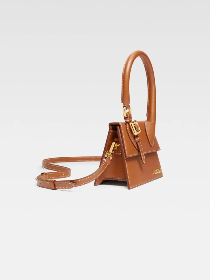 The Medium Chiquito With Buckle Light Brown Women JACQUEMUS Crossbody and Handbags The Medium Chiquito With Buckle Light Brown Women JACQUEMUS Crossbody and Handbags