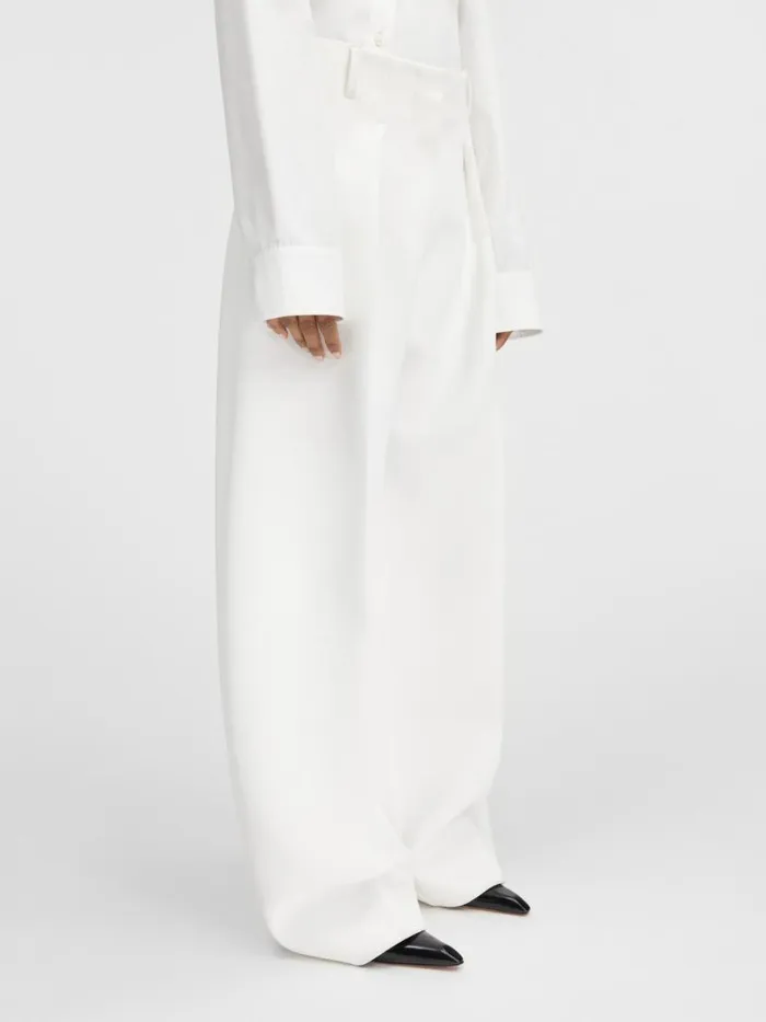 The Ovalo Pants White Women JACQUEMUS Suits The Ovalo Pants White Women JACQUEMUS Suits