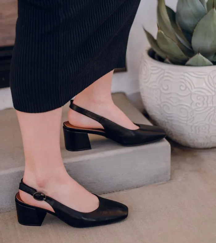 Women Baretraps Dress Shoes Ester Block Heel Slingback Pump Black Women Baretraps Dress Shoes Ester Block Heel Slingback Pump Black