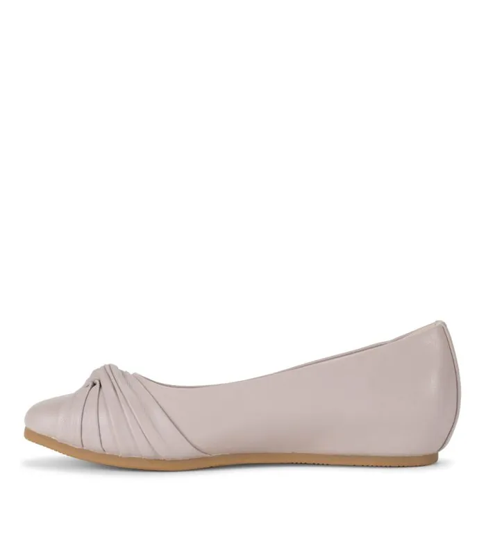 Women Baretraps Flats and Loafers Chainey Casual Flat Lavendar Mist Women Baretraps Flats and Loafers Chainey Casual Flat Lavendar Mist