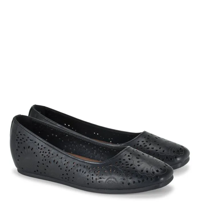 Women Baretraps Flats and Loafers Chika Casual Flat Black Women Baretraps Flats and Loafers Chika Casual Flat Black