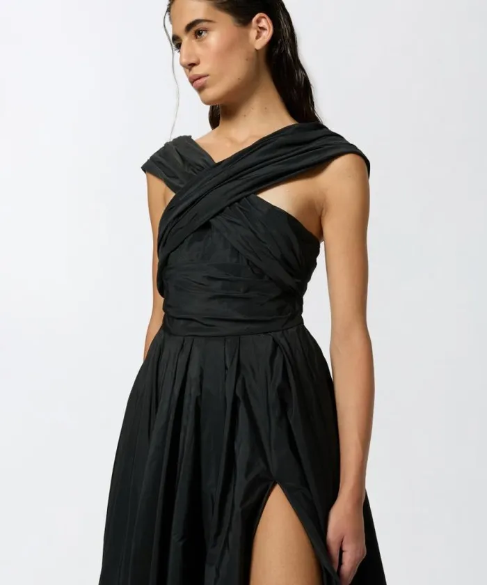 Women Dresses Pinko Elegant Long Taffeta Dress With Open Shoulders Limo Black Women Dresses Pinko Elegant Long Taffeta Dress With Open Shoulders Limo Black