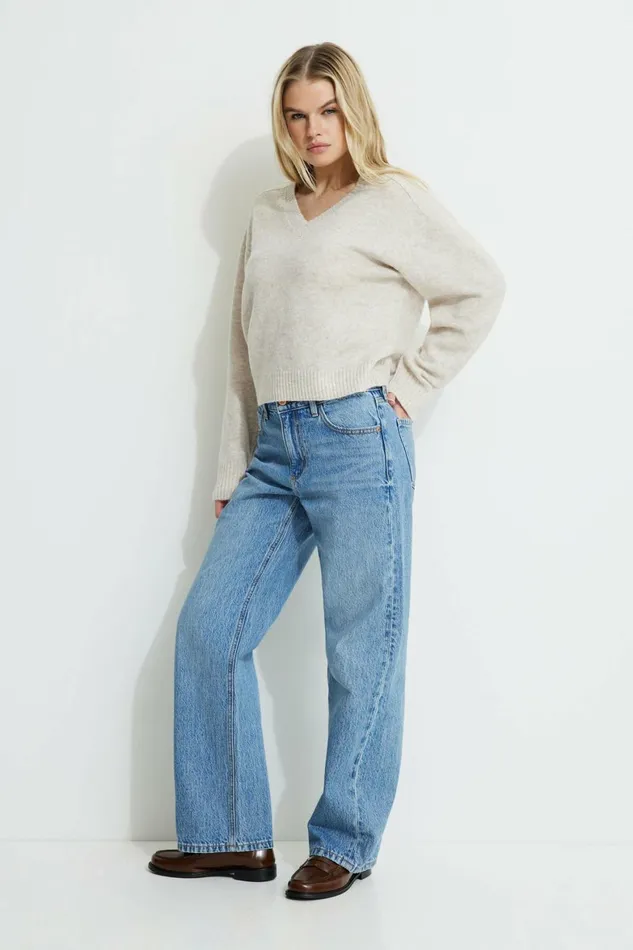 Women Dynamite Tops Heavenlyarn VNeck Sweater Beige