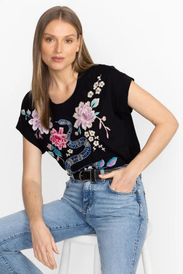 Women EDIE RELAXED TEE Black Johnny Was Tops