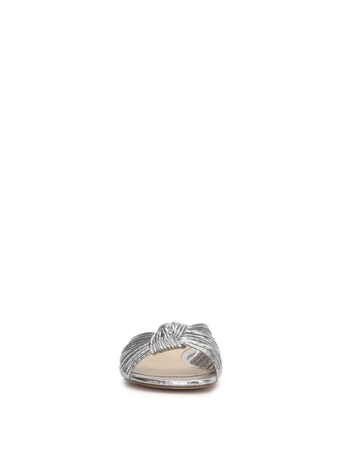 Women Flats Jessica Simpson Dydra Knotted Flat Sandal In Silver