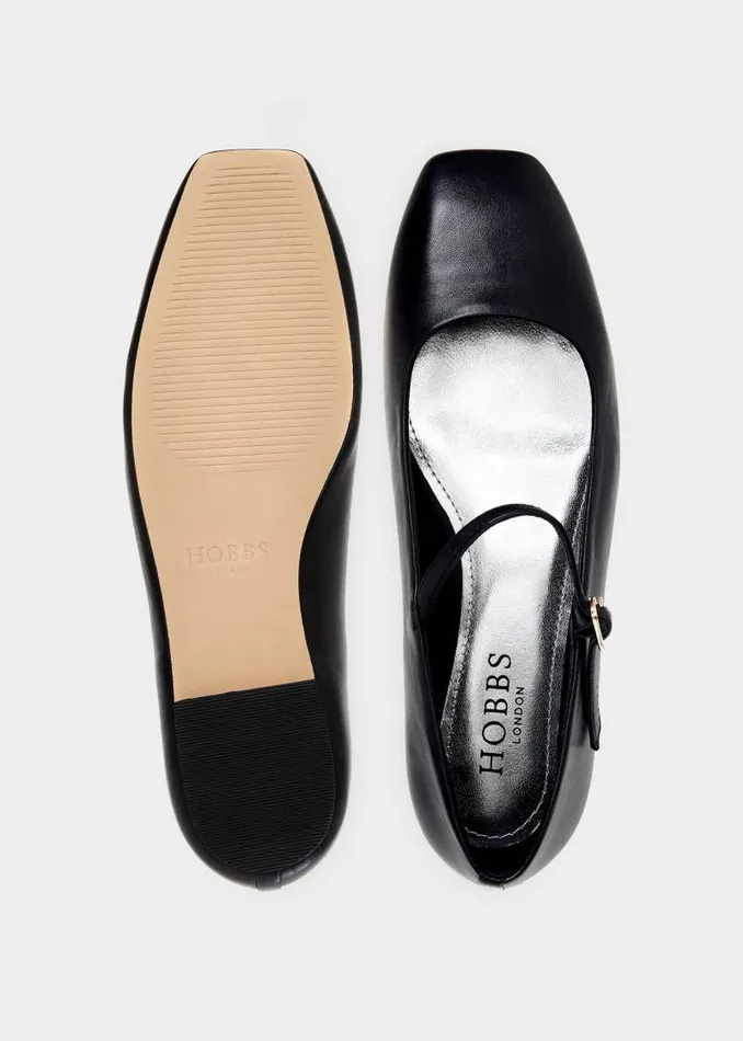 Women HOBBS Flats Chrissy Mary Jane Black