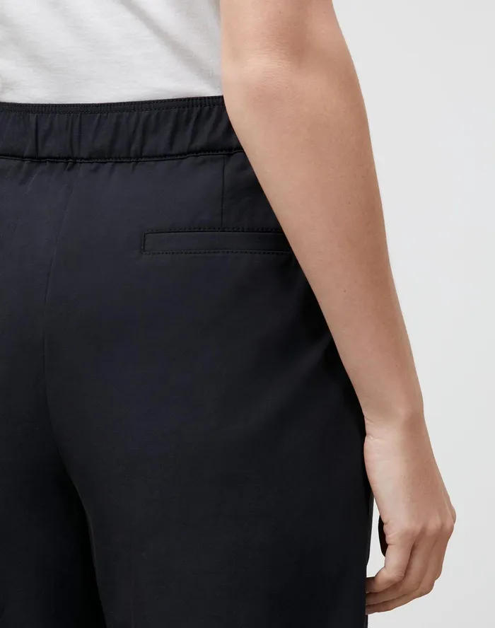 Women Lafayette 148 New York Pants and Shorts Fulton Short In Italian BiStretch Pima Cotton Black