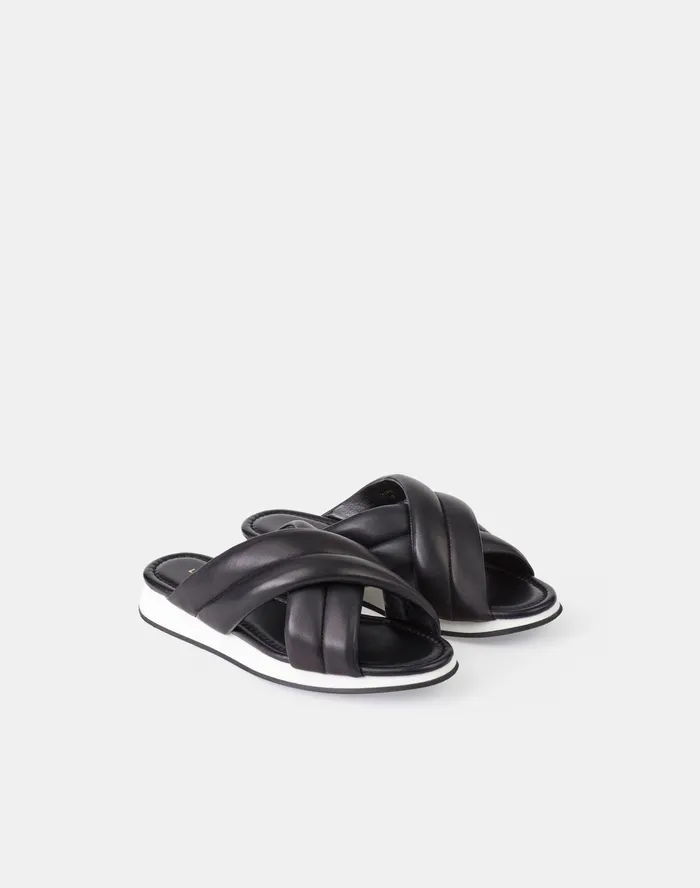 Women Lafayette 148 New York Sandals Perle Sandal In Nappa Leather Black