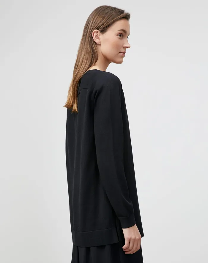 Women Lafayette 148 New York Sweaters PlusSize Cotton Crepe Plaited VNeck Sweater Black