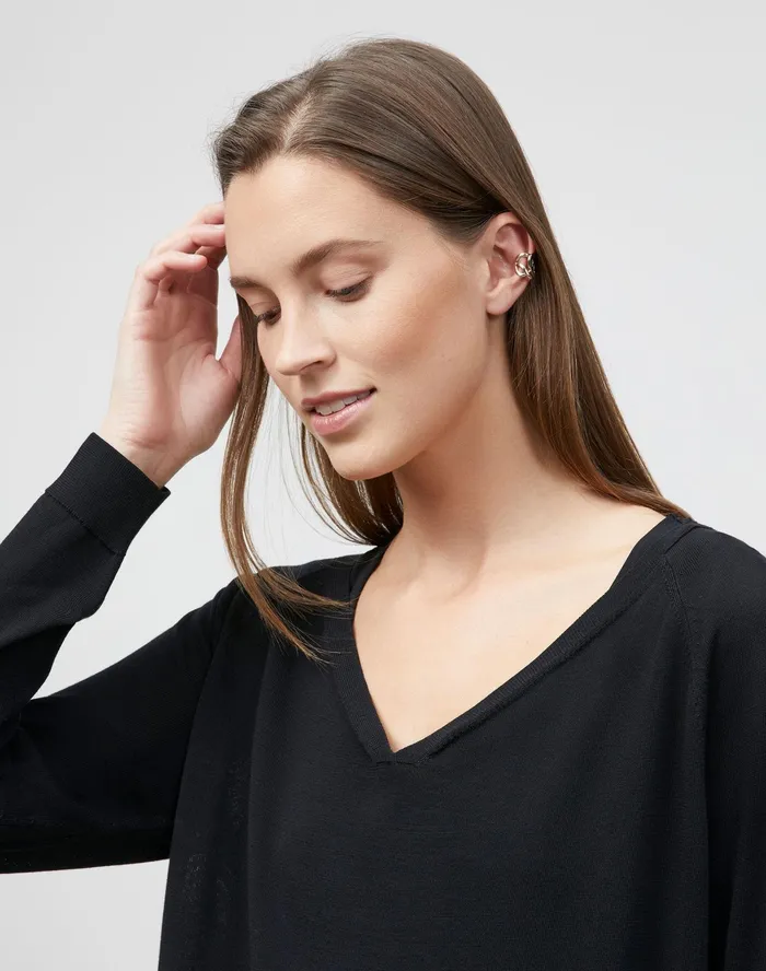 Women Lafayette 148 New York Sweaters PlusSize Cotton Crepe Plaited VNeck Sweater Black