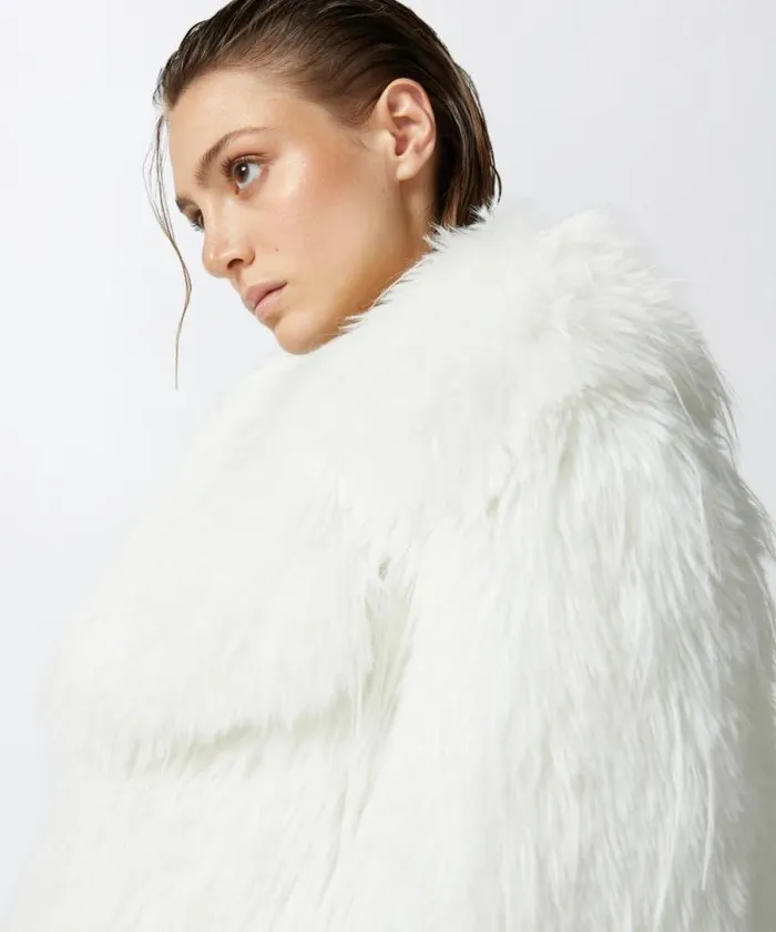 Women Outerwear Pinko Pea Coat In White Faux Fox Fur White White Women Outerwear Pinko Pea Coat In White Faux Fox Fur White White