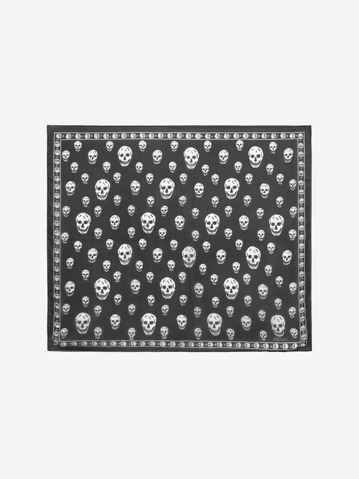 Women Scarves Alexander McQueen Classic Silk Skull Scarf Black