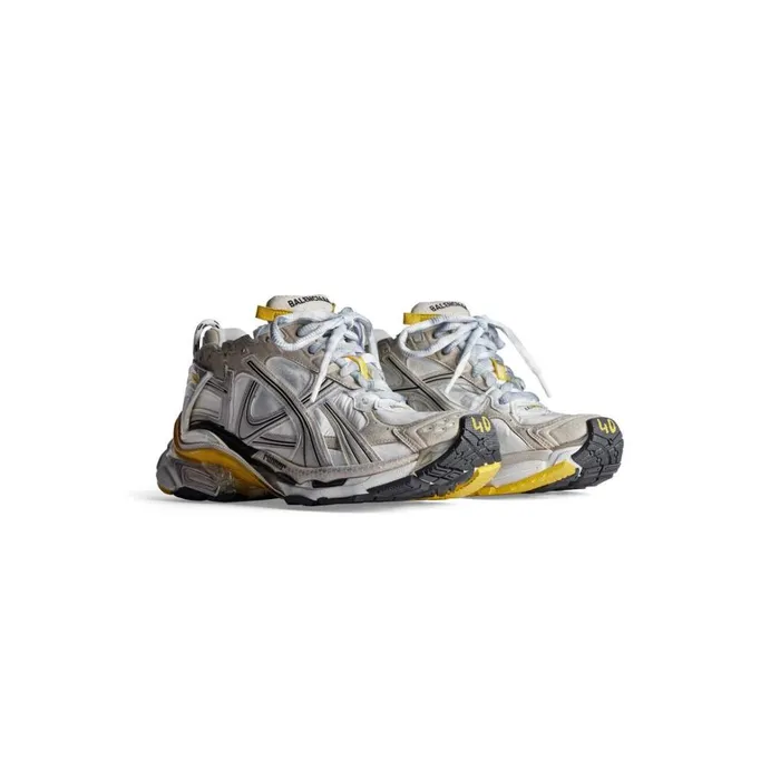 Women Trainers Balenciaga Runner Trainers In Grey