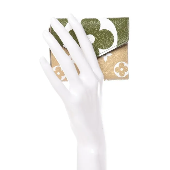 Women Wallets Louis Vuitton Louis Vuitton Monogram Giant Zoe Wallet Khaki M67640 8211 Louis Vuitton Handbag Store