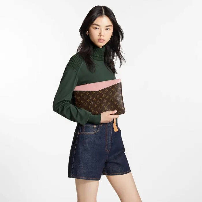 Women Wallets Louis Vuitton Louis Vuitton Monogram Rose Poudre M62942 Daily Pouch 8211 Louis Vuitton Handbag Store Women Wallets Louis Vuitton Louis Vuitton Monogram Rose Poudre M62942 Daily Pouch 8211 Louis Vuitton Handbag Store